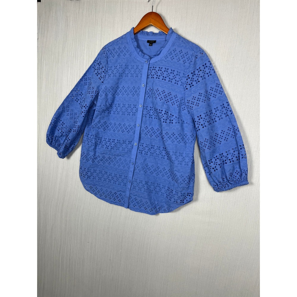 Talbots Eyelet Sleeve Blouse Womens L Blue Button Front Ruffle Collar 3/4 Sleeve